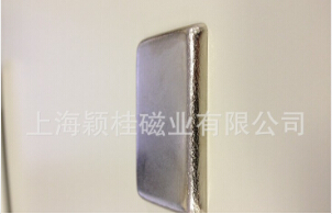 單面磁鐵和雙面磁鐵之間的不同之處？